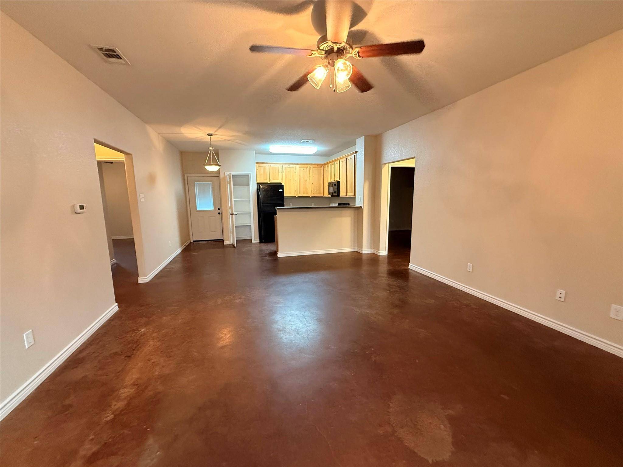 124 Flat Creek DR, Waco, TX 76706