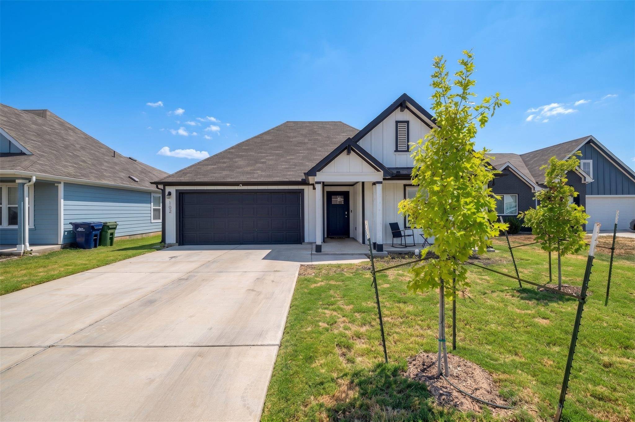 102 Johnson Draw RD, Hutto, TX 78634
