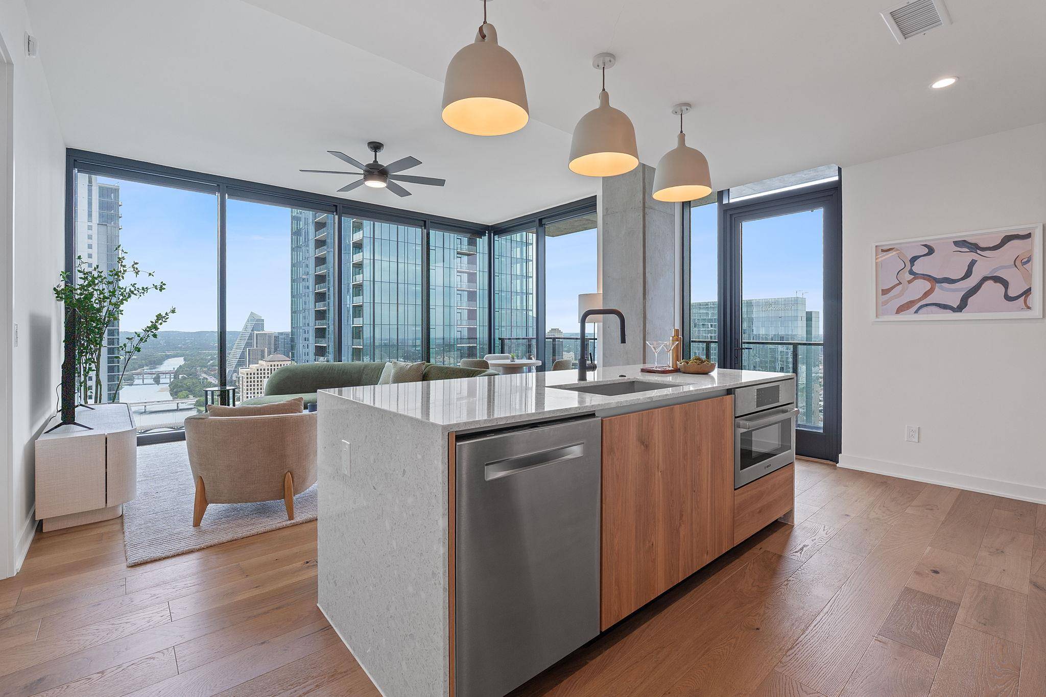 84 East Ave #1401, Austin, TX 78701