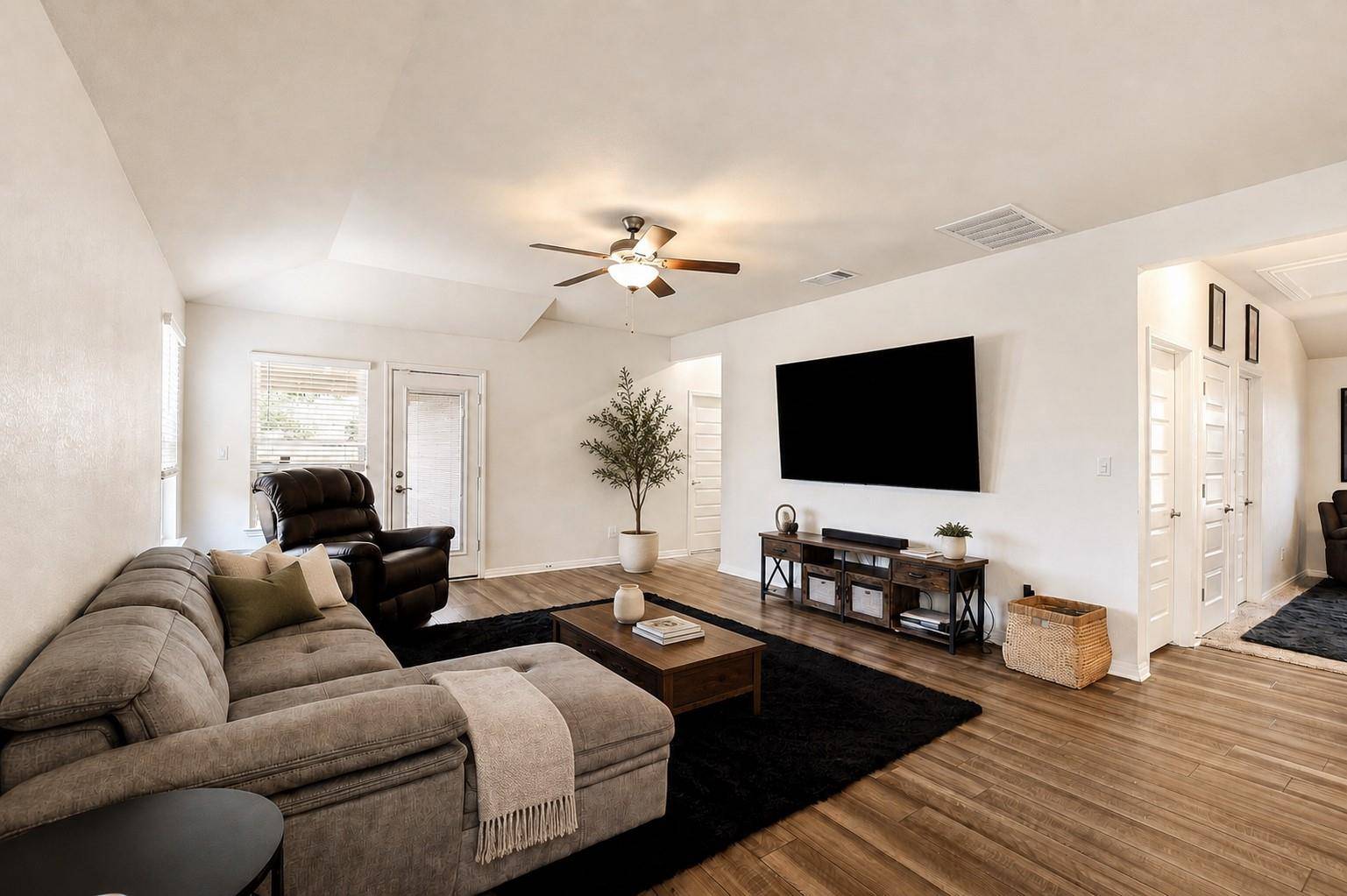 1100 View DR, Georgetown, TX 78628