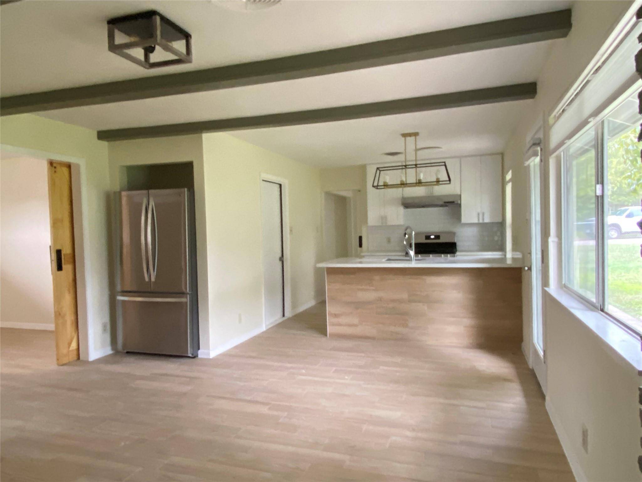 6817 Miranda DR, Austin, TX 78752