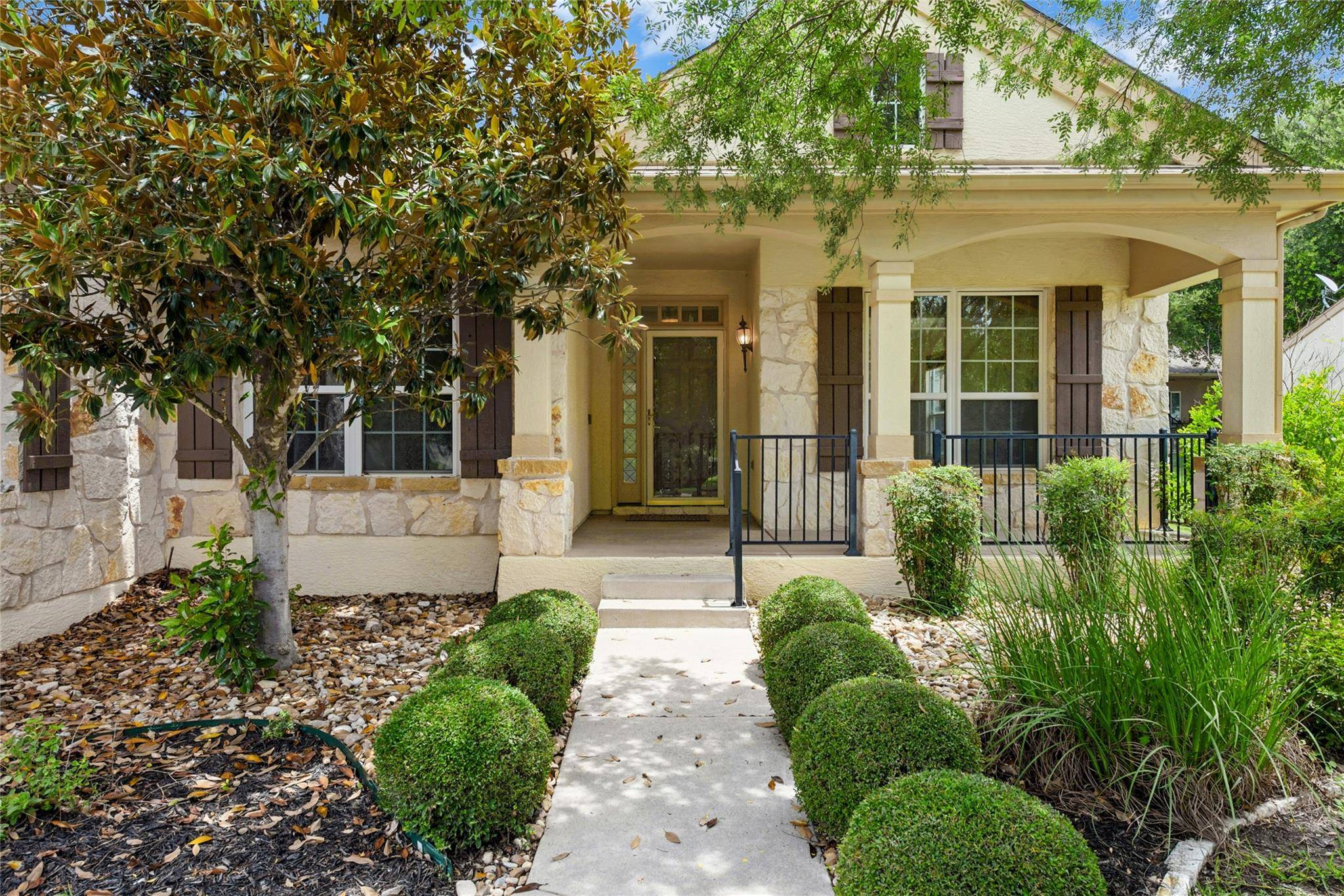 311 Rio Grande LOOP, Georgetown, TX 78633