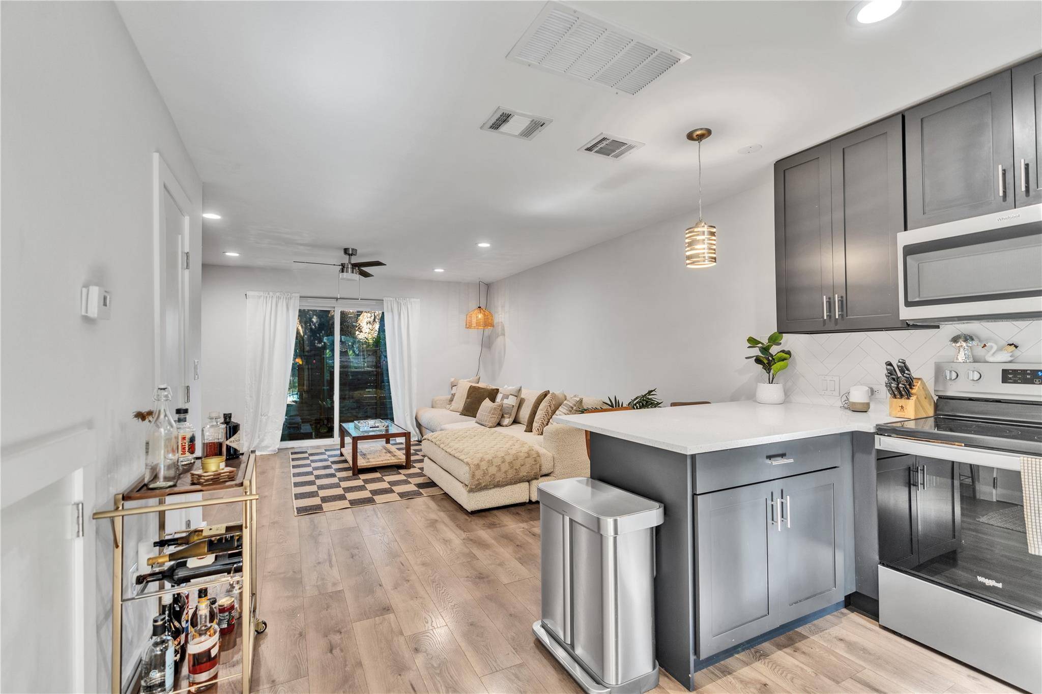 3808 Southway DR #103, Austin, TX 78704