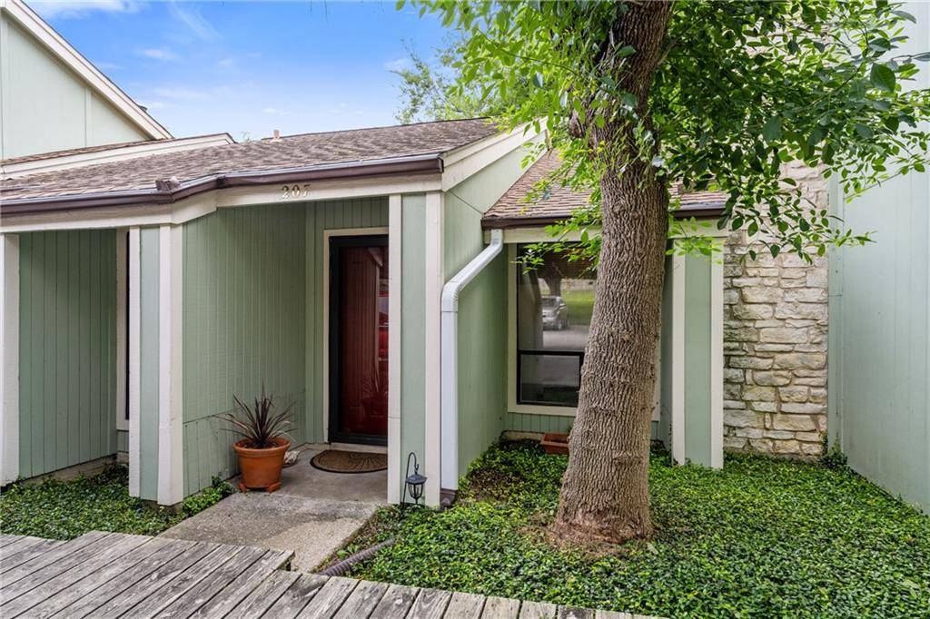 500 Hesters Crossing RD #207, Round Rock, TX 78681