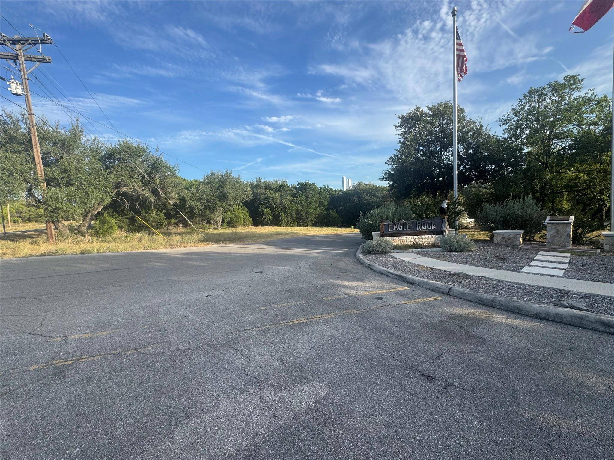 238 WOODCREEK DR, Wimberley, TX 78676
