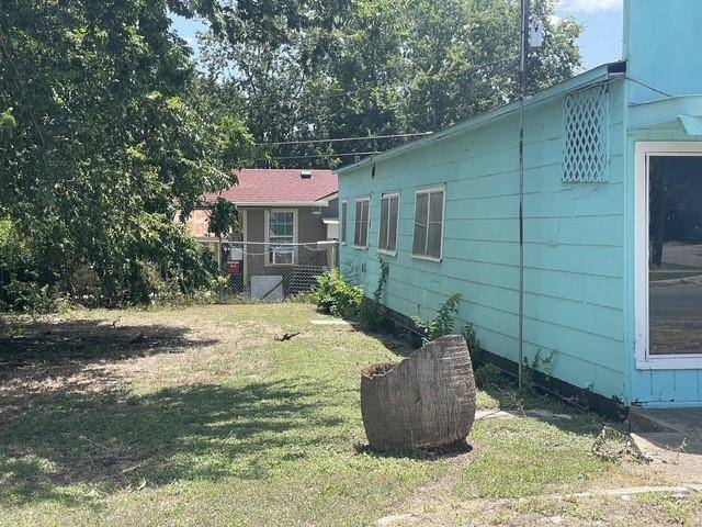 919 W 4th ST, Taylor, TX 76574