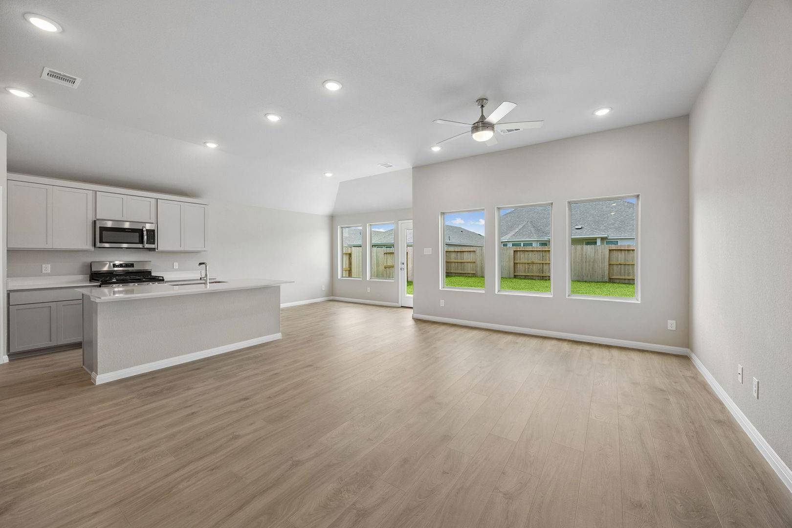 4729 Bridwell, Austin, TX 78754