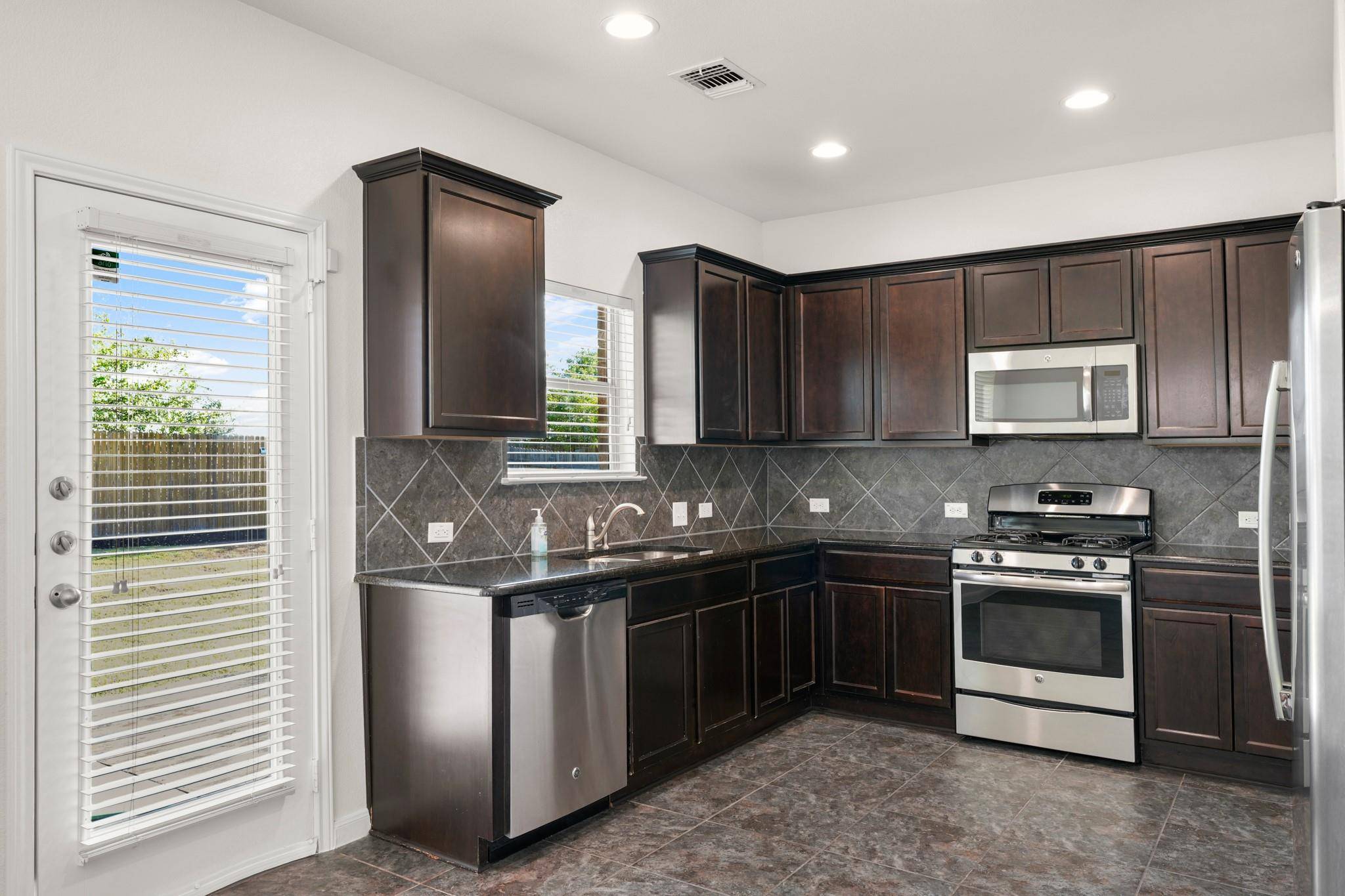18317 Moreto LOOP, Pflugerville, TX 78660