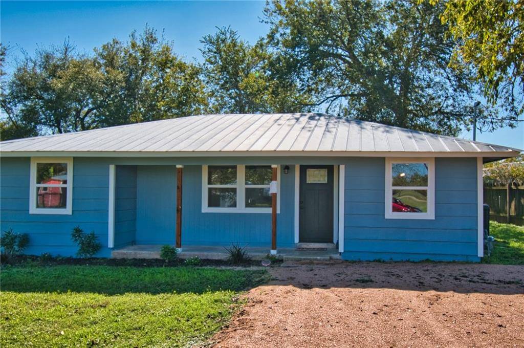 803 Maple ST, Bastrop, TX 78602