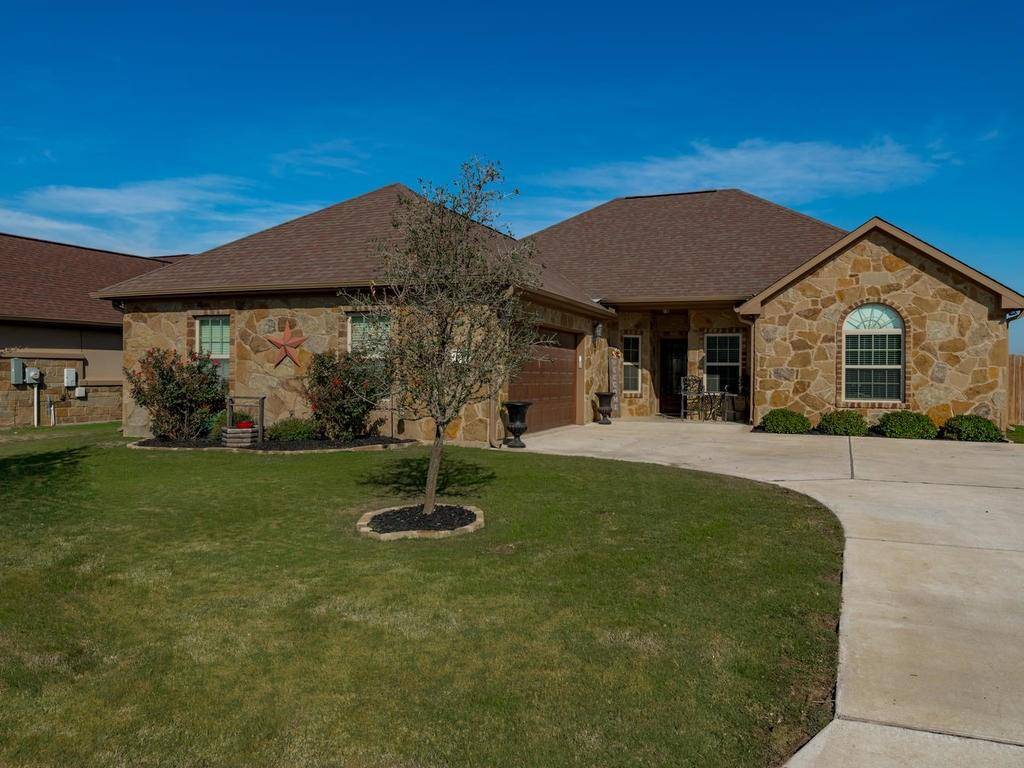 441 Jake DR, Jarrell, TX 76537