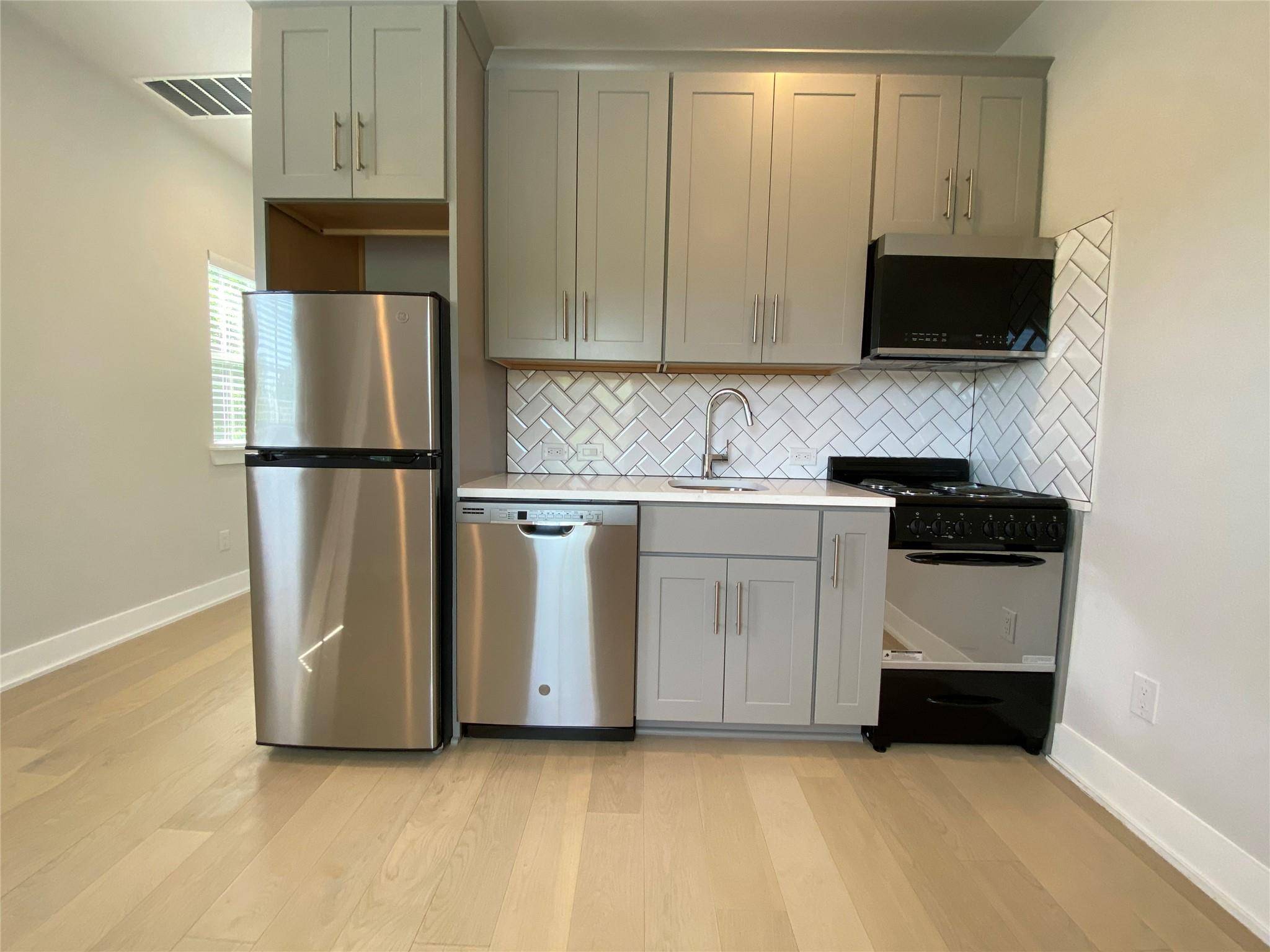 6920 Bethune Ave #2, Austin, TX 78752
