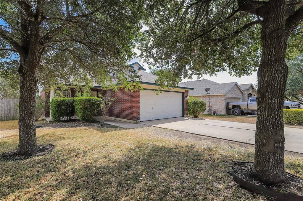 1523 Lobo Mountain LN, Round Rock, TX 78664