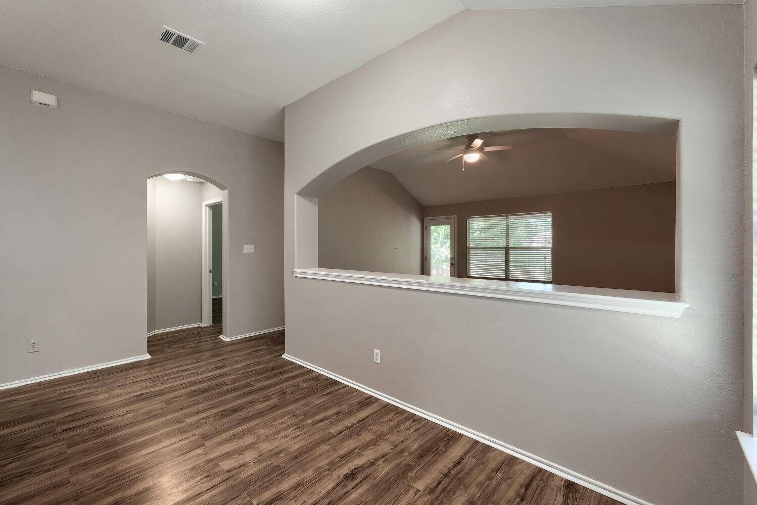 9305 Pioneer Forest DR, Austin, TX 78744