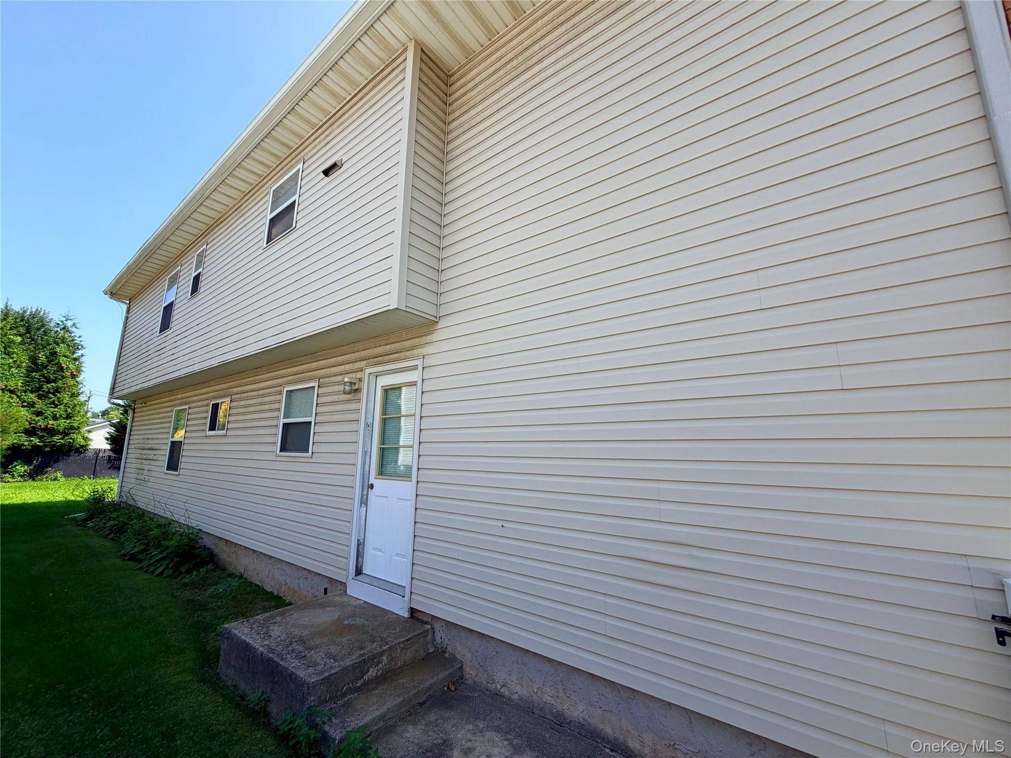 2929 Rockaway AVE, Oceanside, NY 11572