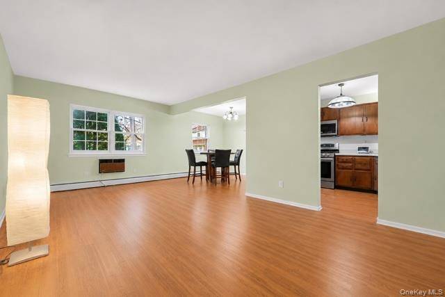 66 Parkside DR #66, Suffern, NY 10901