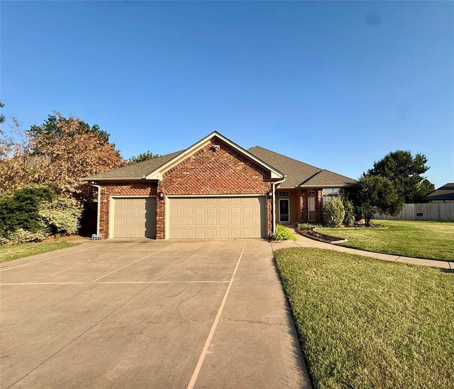 3908 Brunswick LN, Norman, OK 73072