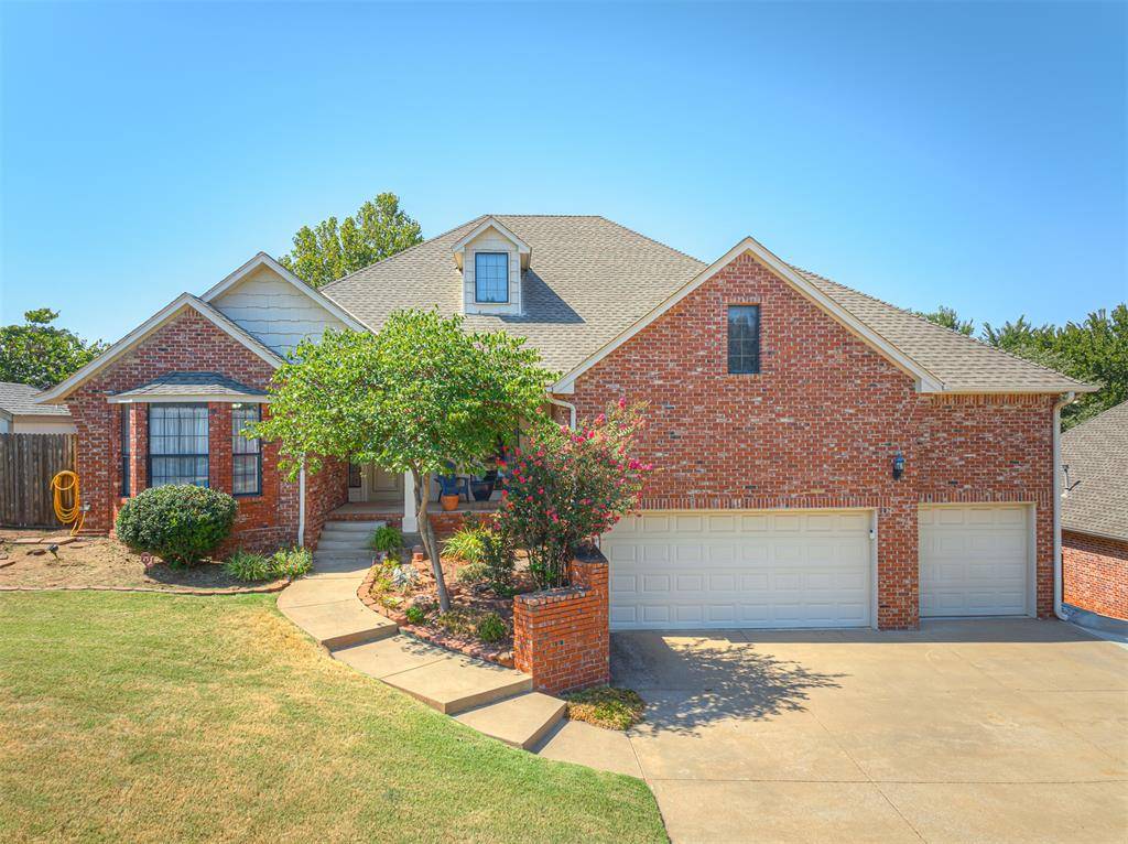 2601 Ashebriar LN, Edmond, OK 73034