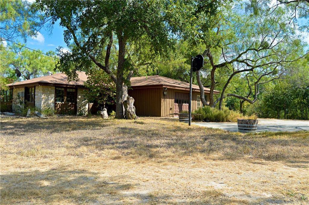 4896 County Road 2699, Lometa, TX 76853