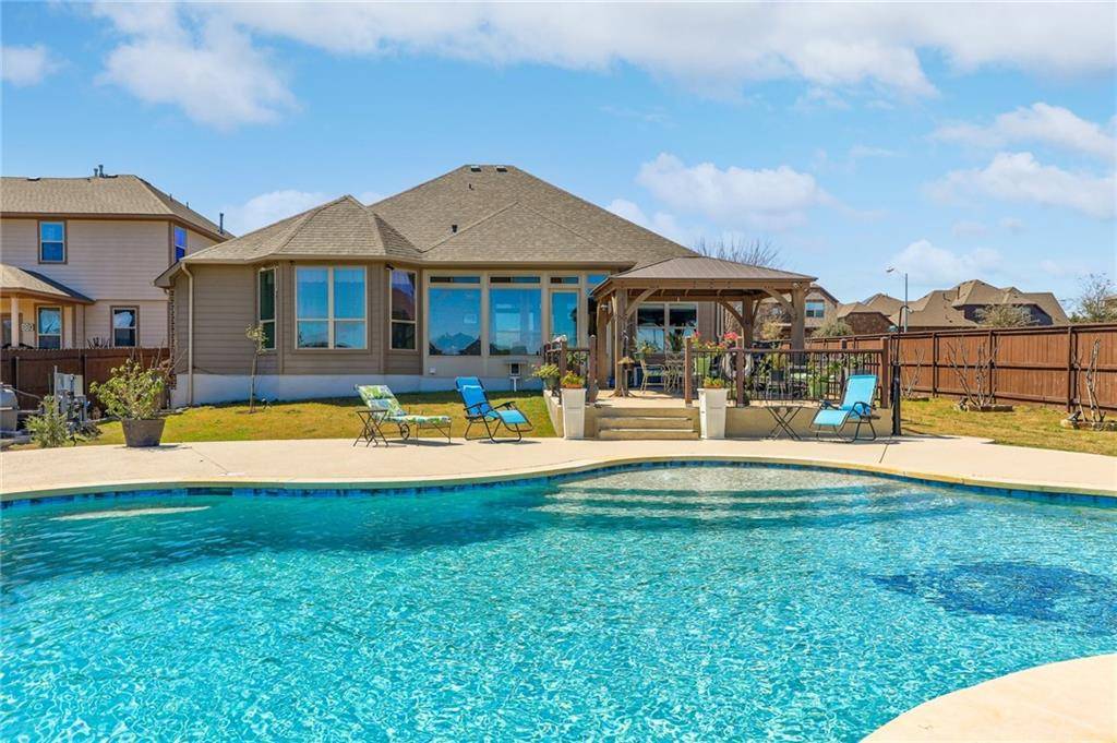 526 Silver TRL, Round Rock, TX 78664