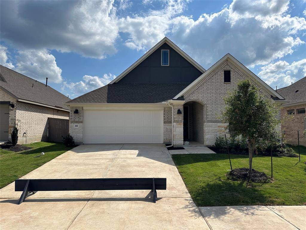 494 Jefferson DR, Kyle, TX 78640