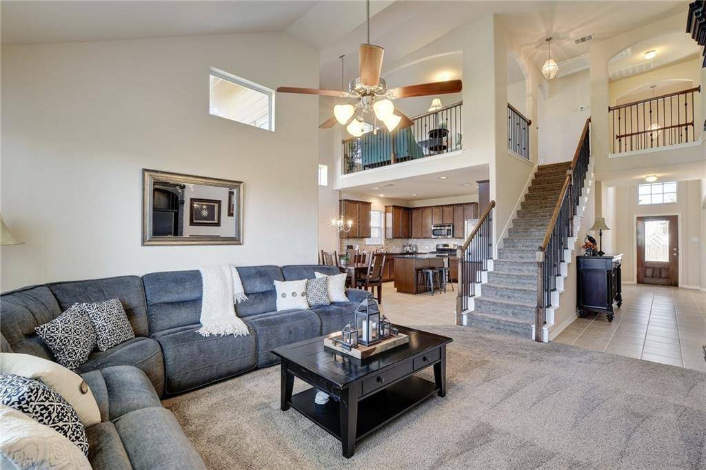 240 Lavender LN, Buda, TX 78610