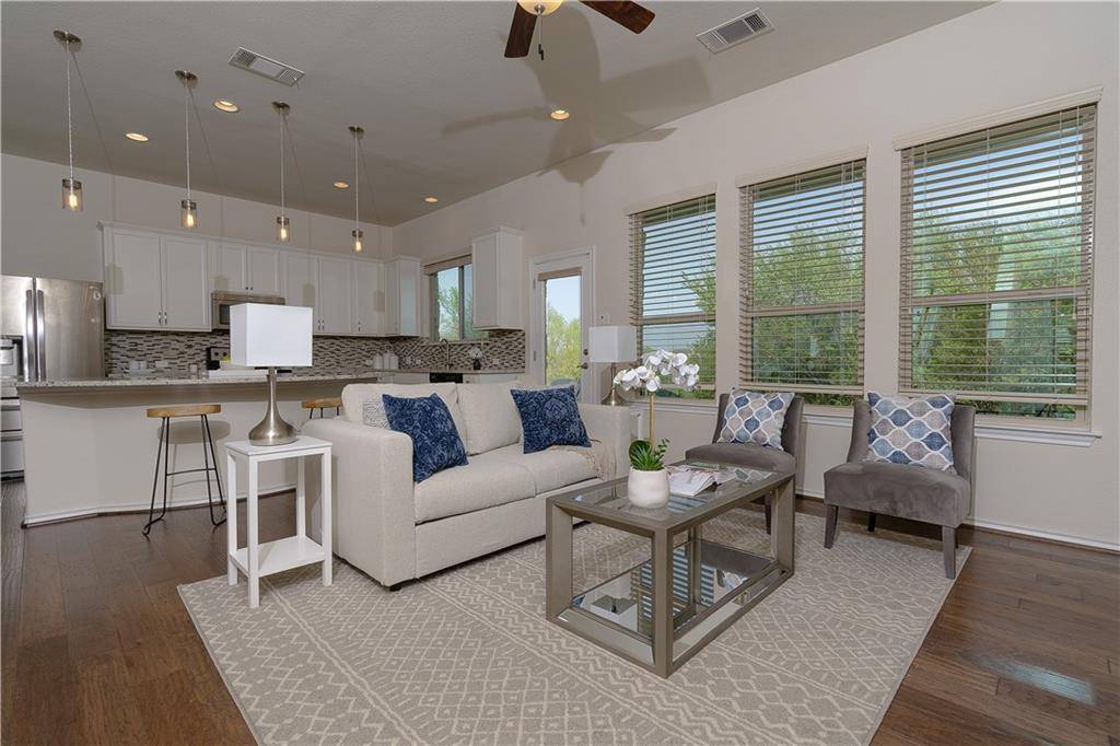 2105 Town Centre DR #21, Round Rock, TX 78664