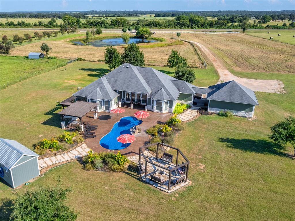 13503 E Highway 79, Gause, TX 77857