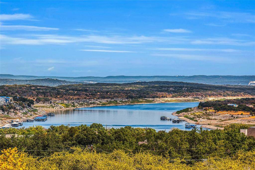 208 Morar DR, Spicewood, TX 78669