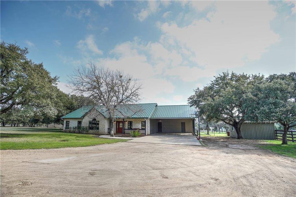 101 Kanz LN, Marble Falls, TX 78654