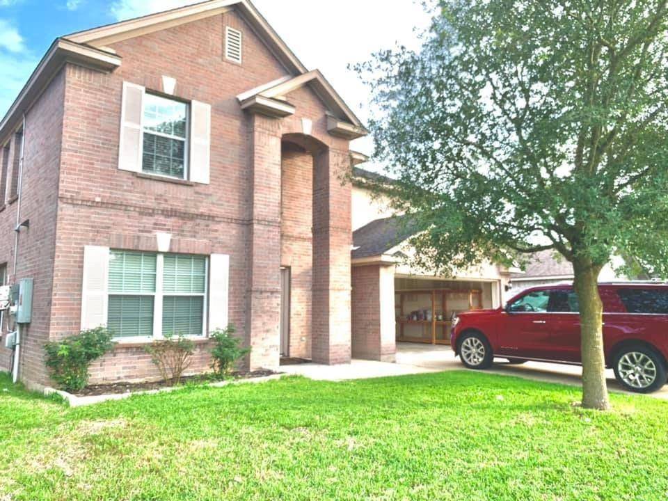 807 Yellowstone DR, Taylor, TX 76574