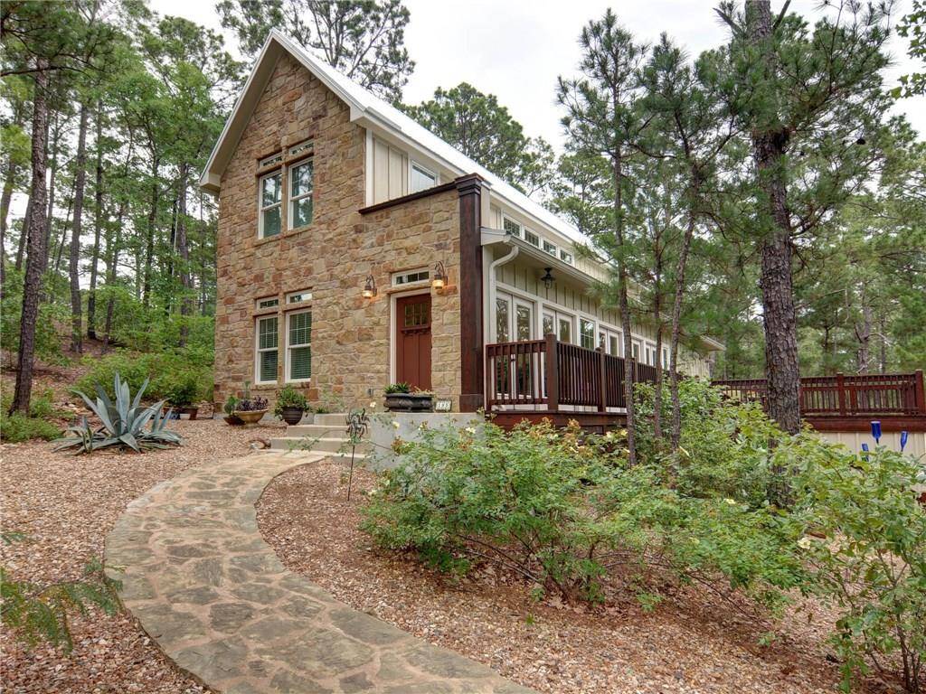 195 Briar Forest DR, Bastrop, TX 78602
