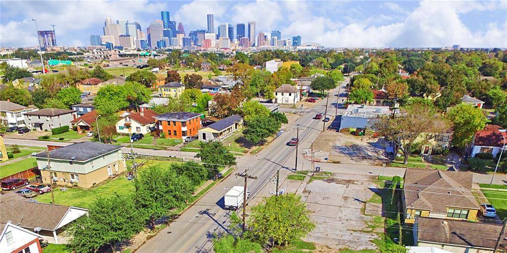 2403 Ruth ST, Houston, TX 77004