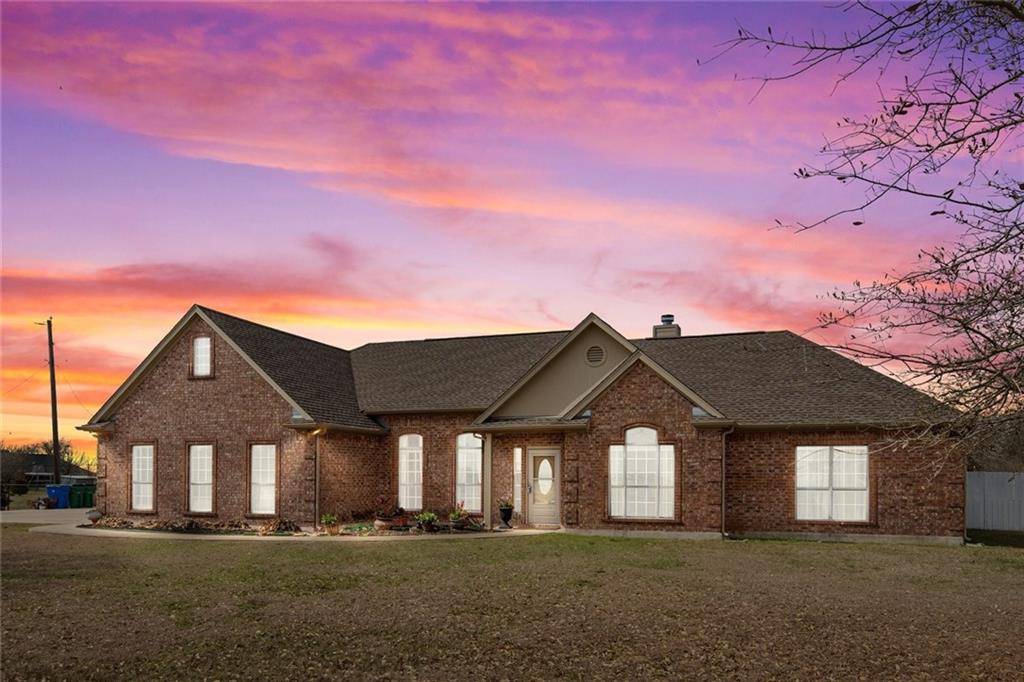 111 Cotton Rows, Taylor, TX 76574