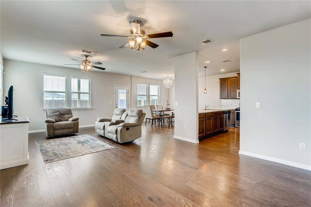 288 Triumph RD, Buda, TX 78610
