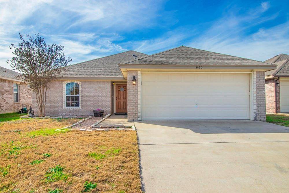 605 Copper CT, Jarrell, TX 76537