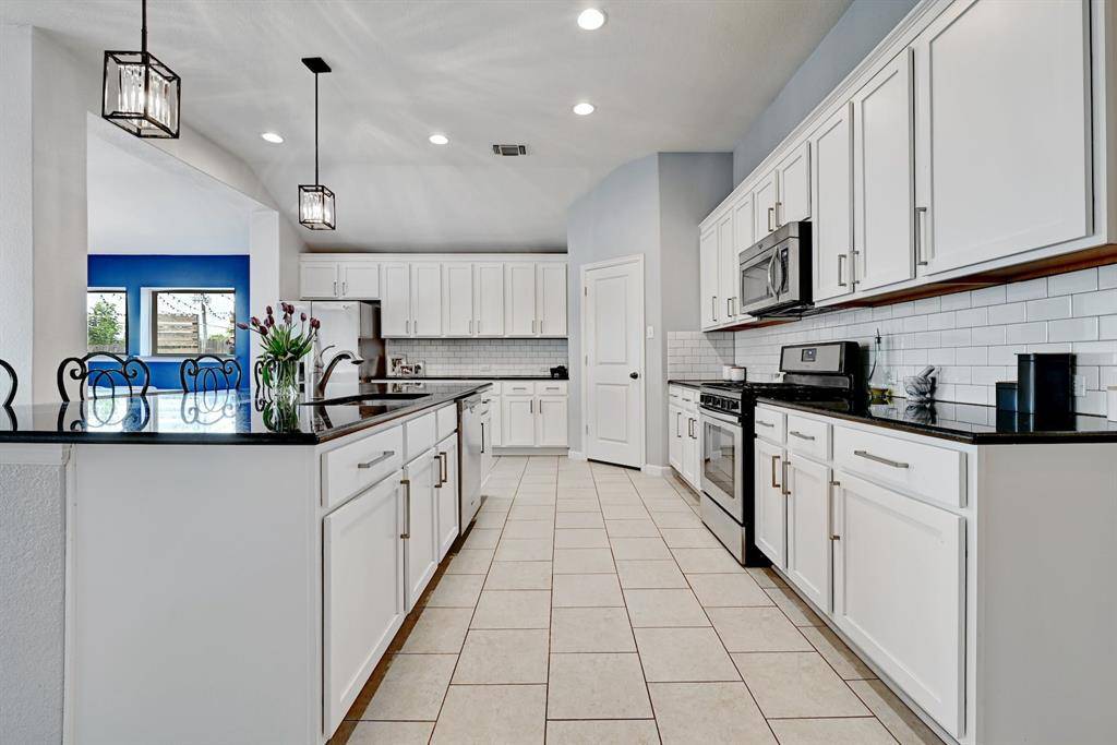 201 Bridgestone WAY, Buda, TX 78610