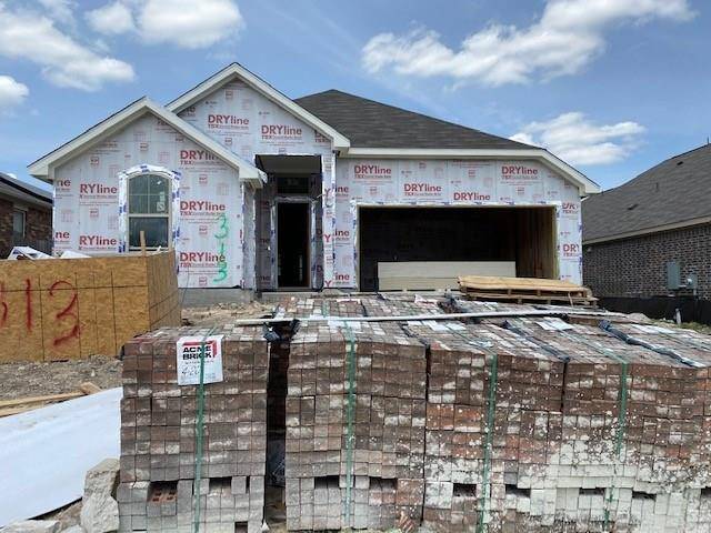 313 Everglade DR, Buda, TX 78610