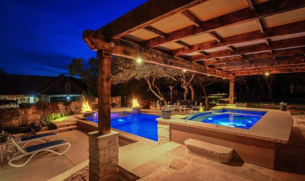 101 Hallie CT, Georgetown, TX 78633