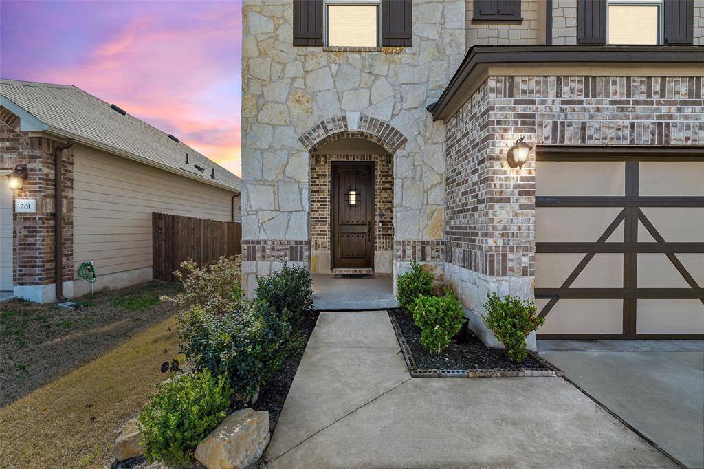 205 Rocroi DR, Georgetown, TX 78626