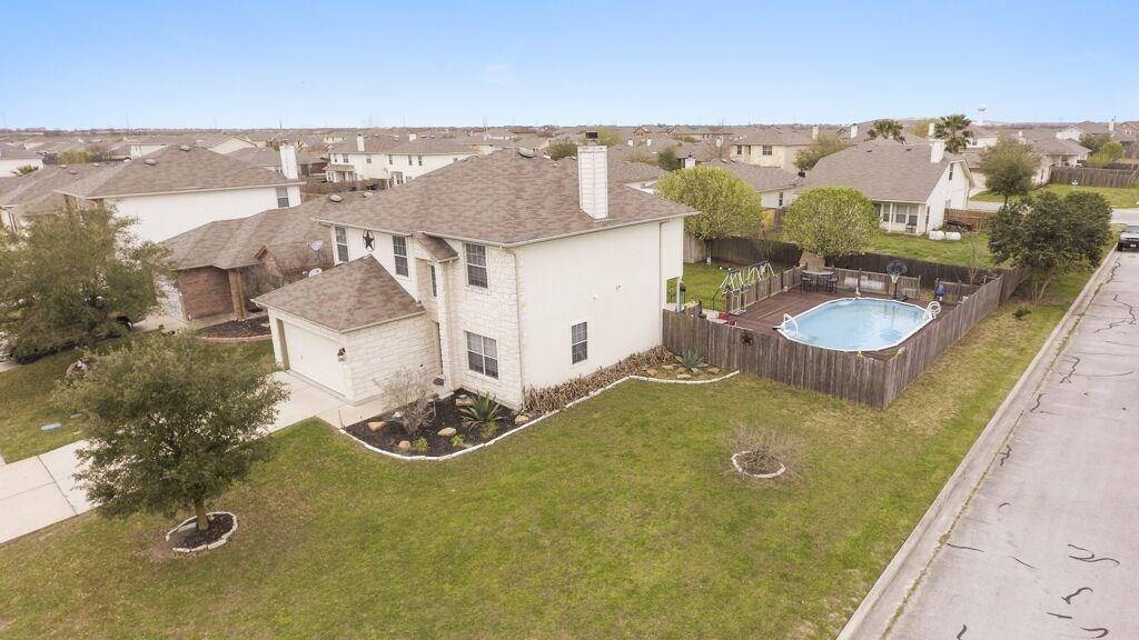 200 Flinn ST, Hutto, TX 78634