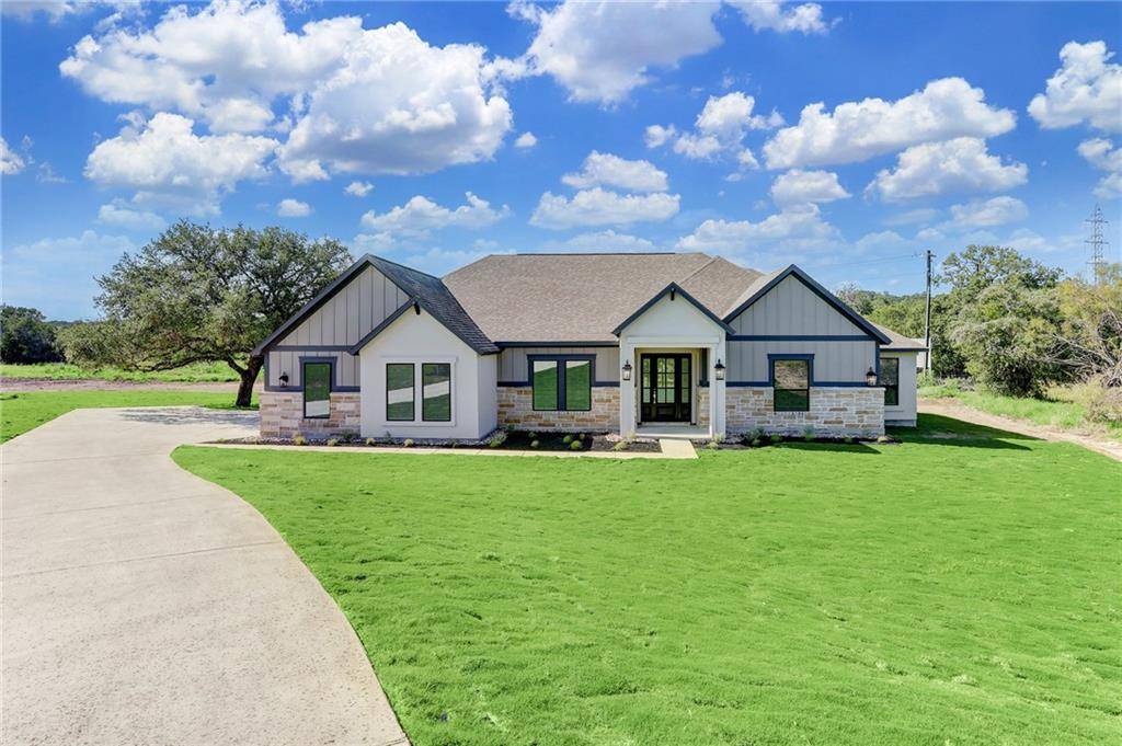 110 Oakpark DR, Spicewood, TX 78669