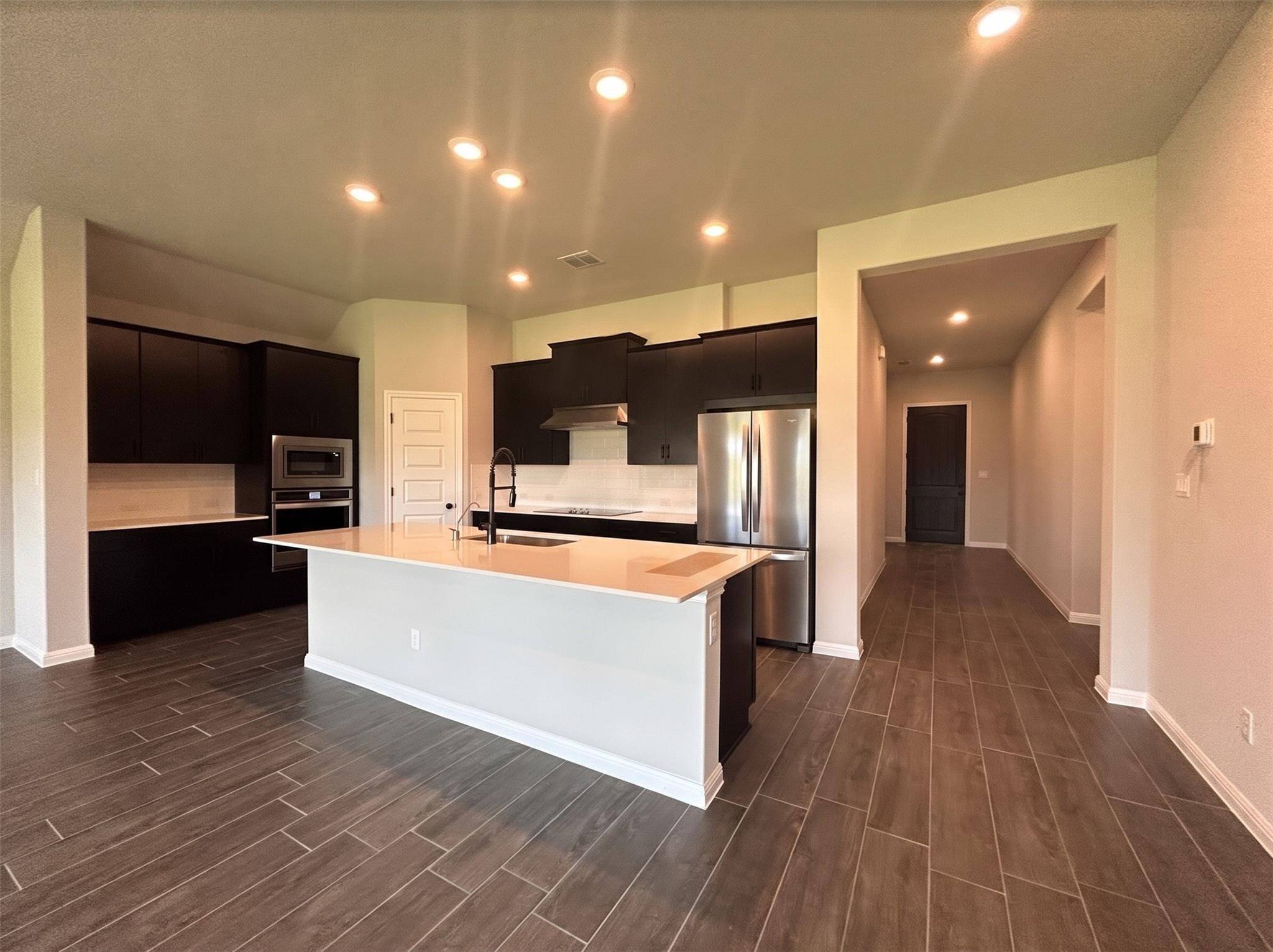 303 Bear Oak ST, Hutto, TX 78634