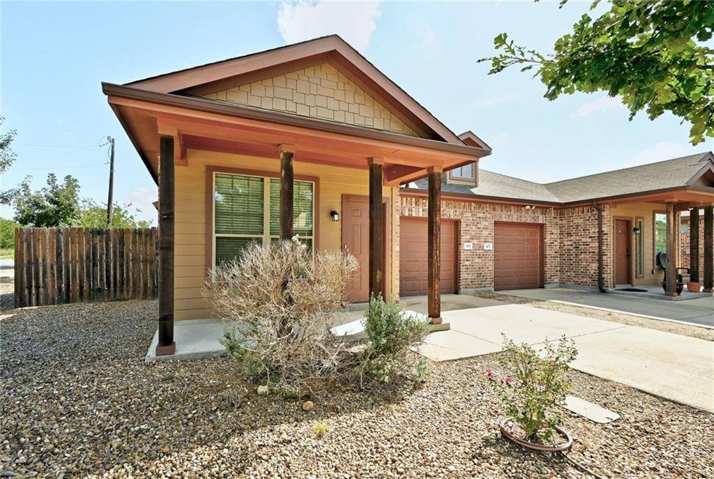 101 Creekside Villa DR, Kyle, TX 78640