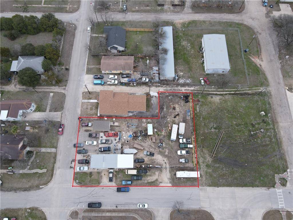 218 Elliott ST, Taylor, TX 76574