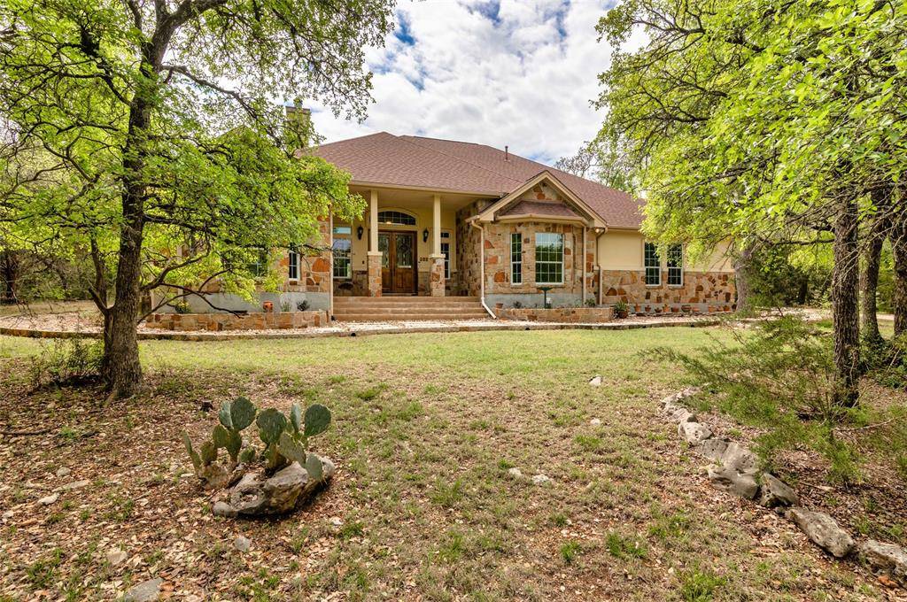 331 Creekside DR, Buda, TX 78610