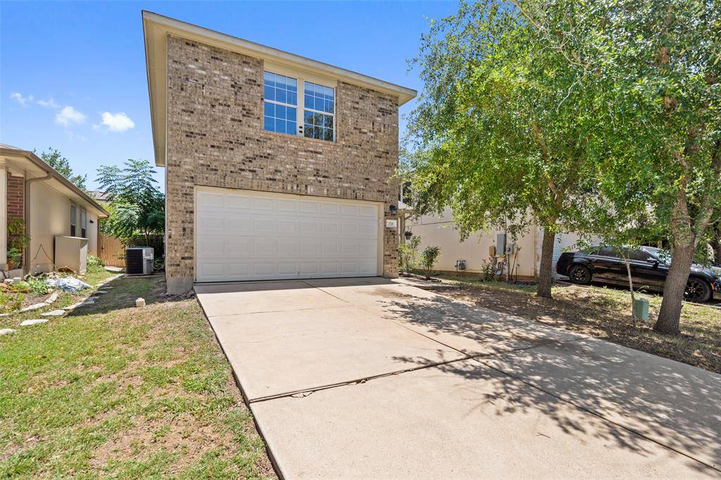 174 Black Forest RD, Buda, TX 78610