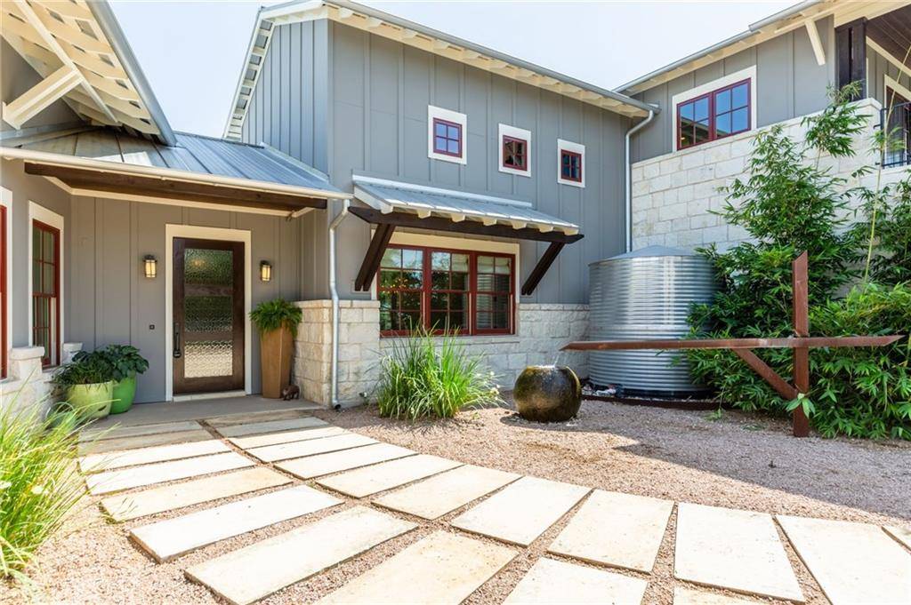 21505 Serendipity PL, Spicewood, TX 78669