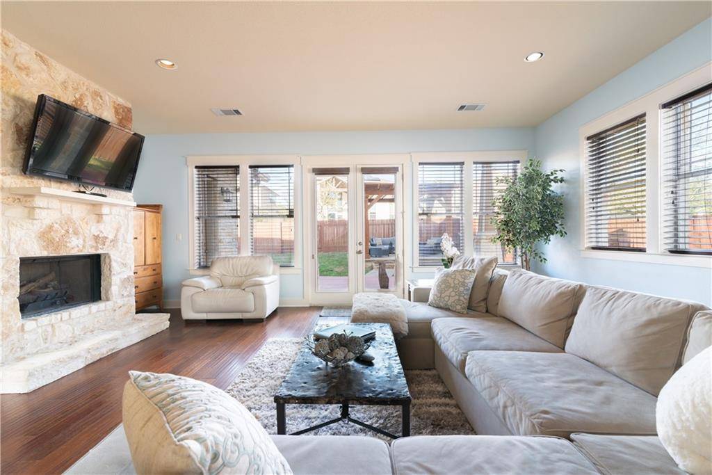 2723 Grand Oaks LOOP, Cedar Park, TX 78613
