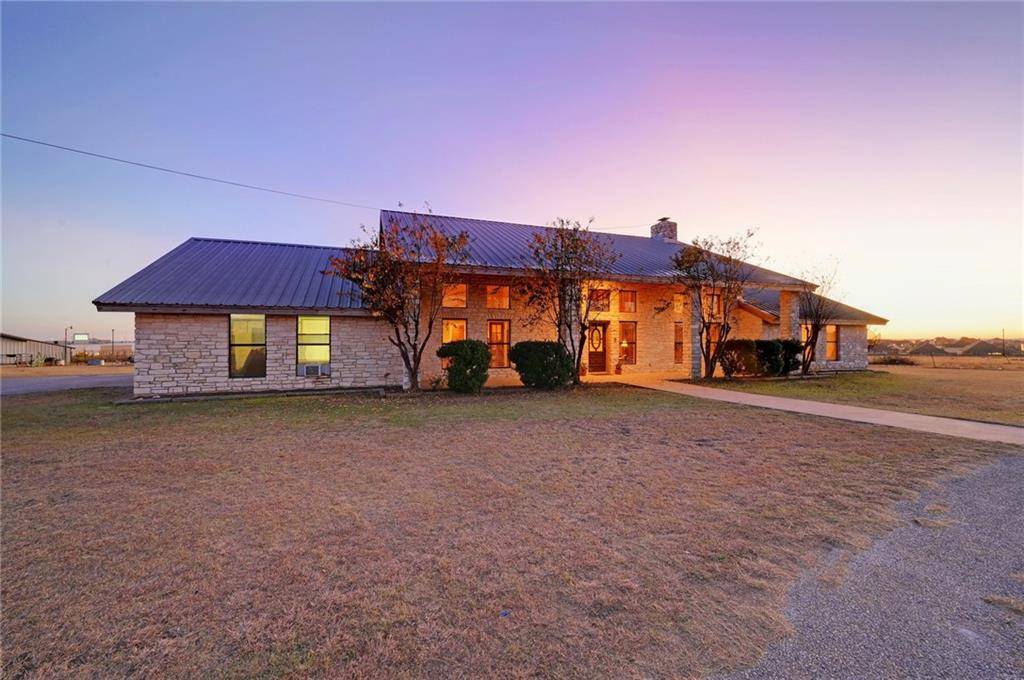 401 Hy View LN, Hutto, TX 78634
