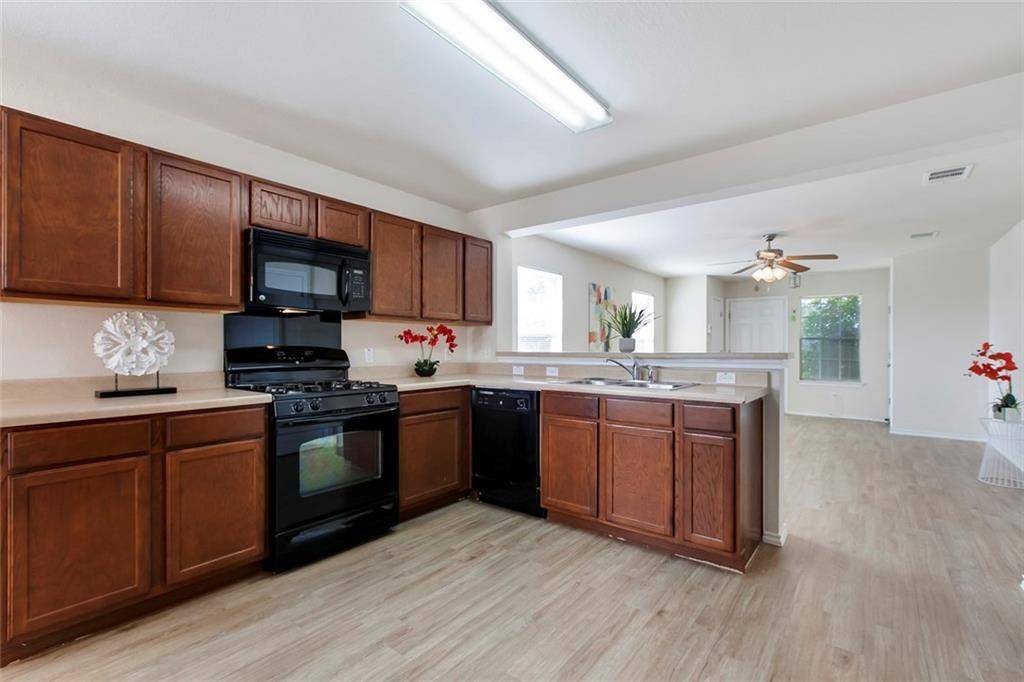 177 Pebble Creek LN, Buda, TX 78610